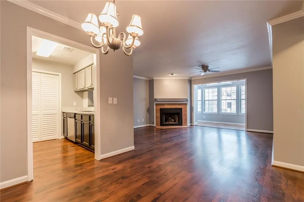 619 Barrington Hills Drive, Sandy Springs, Georgia 30350, 1 Bedroom Bedrooms, ,1 BathroomBathrooms,Residential,Sold,619 Barrington Hills Drive,6123941