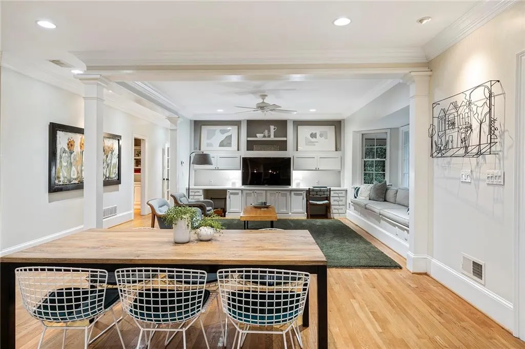 115 River Landing, Sandy Springs, Georgia 30350, 6 Bedrooms Bedrooms, ,4 BathroomsBathrooms,Residential,Sold,115 River Landing,6760884