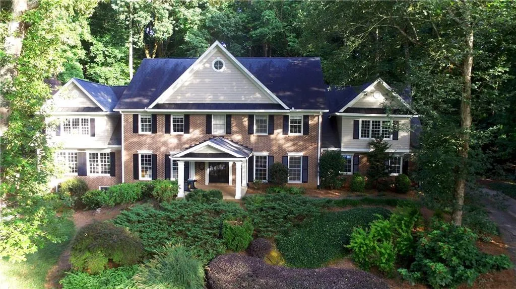 115 River Landing, Sandy Springs, Georgia 30350, 6 Bedrooms Bedrooms, ,4 BathroomsBathrooms,Residential,Sold,115 River Landing,6760884