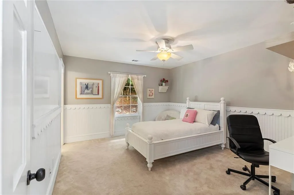 115 River Landing, Sandy Springs, Georgia 30350, 6 Bedrooms Bedrooms, ,4 BathroomsBathrooms,Residential,Sold,115 River Landing,6760884