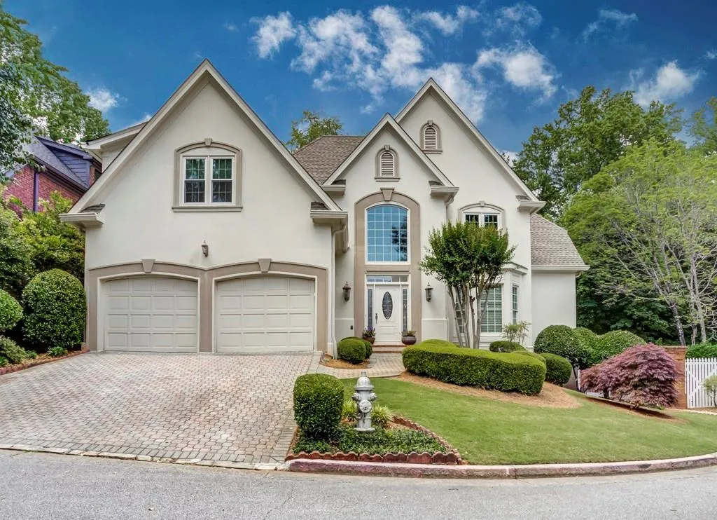 230 Grosvenor Place, Sandy Springs, Georgia 30328, 4 Bedrooms Bedrooms, ,4 BathroomsBathrooms,Residential,Sold,230 Grosvenor Place,6892767