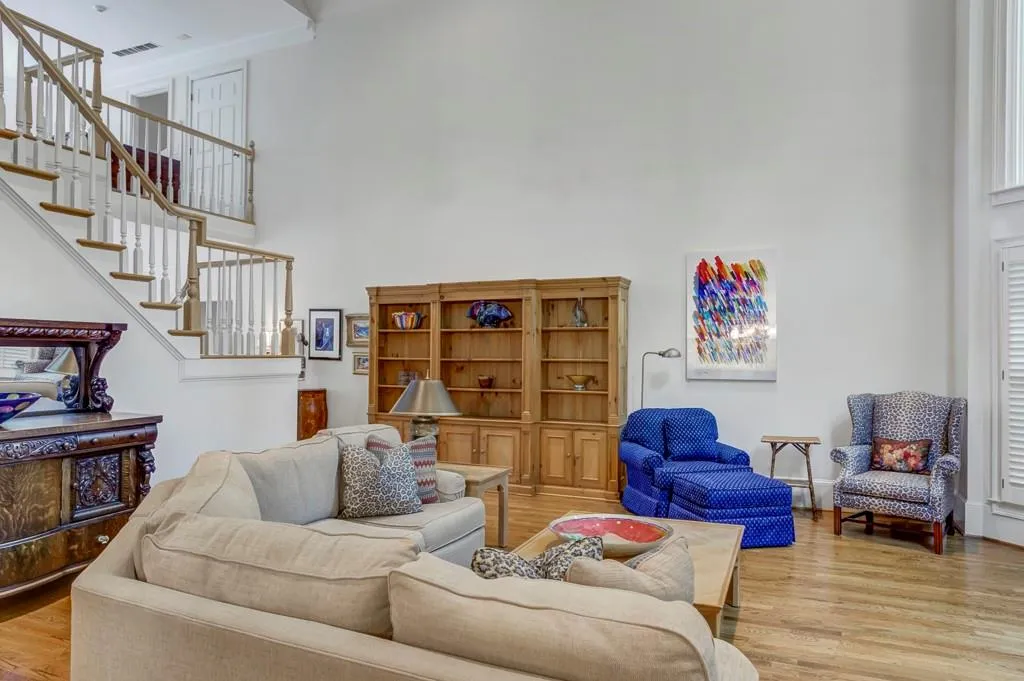 230 Grosvenor Place, Sandy Springs, Georgia 30328, 4 Bedrooms Bedrooms, ,4 BathroomsBathrooms,Residential,Sold,230 Grosvenor Place,6892767