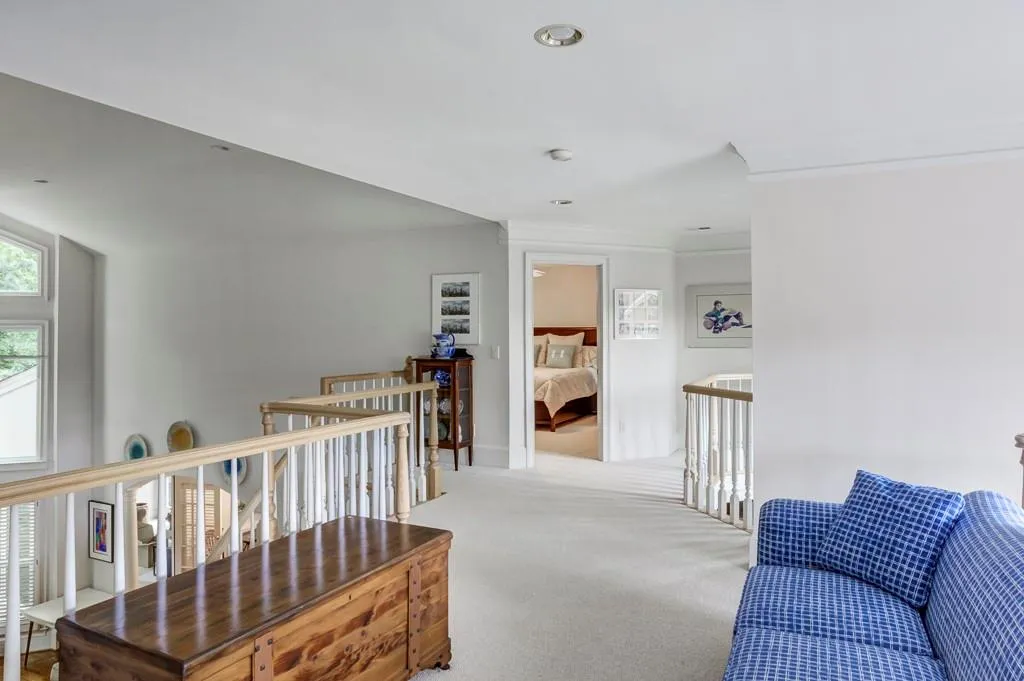 230 Grosvenor Place, Sandy Springs, Georgia 30328, 4 Bedrooms Bedrooms, ,4 BathroomsBathrooms,Residential,Sold,230 Grosvenor Place,6892767
