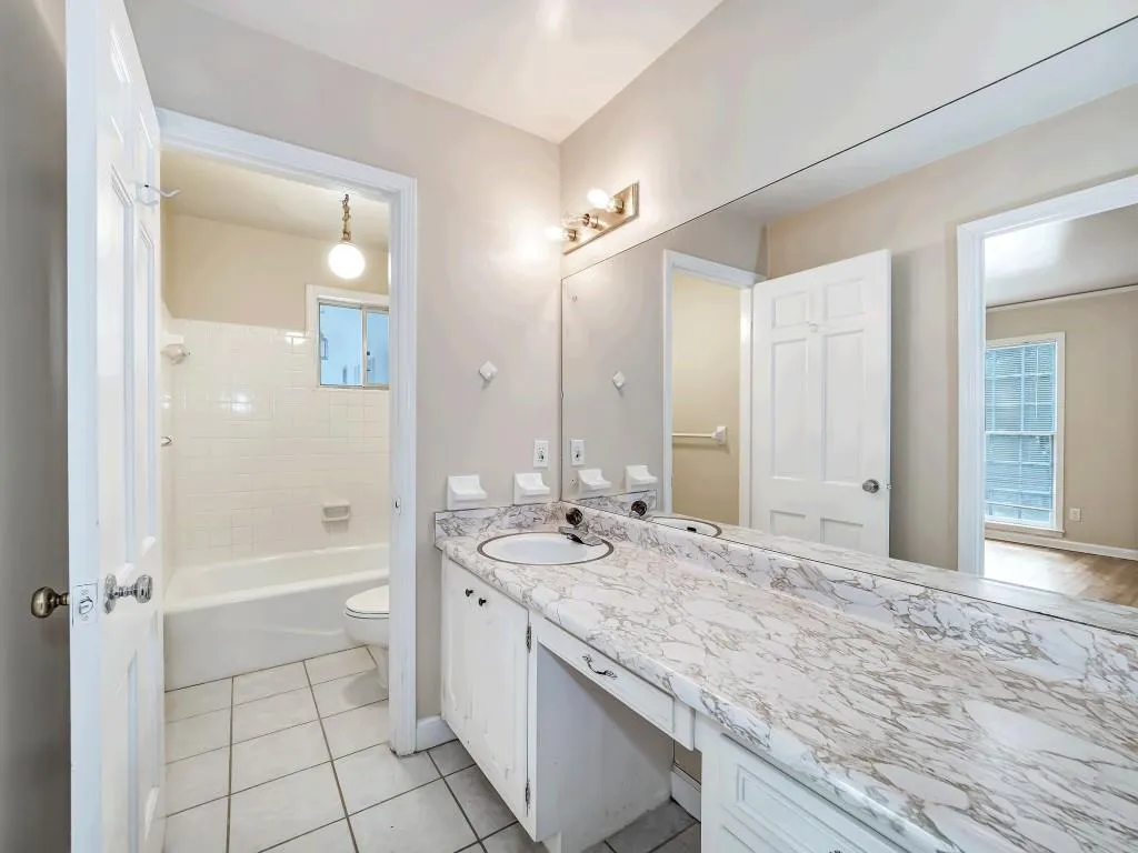 7360 Hunters Branch Drive, Sandy Springs, Georgia 30328, 4 Bedrooms Bedrooms, ,3 BathroomsBathrooms,Residential,Sold,7360 Hunters Branch Drive,6776717