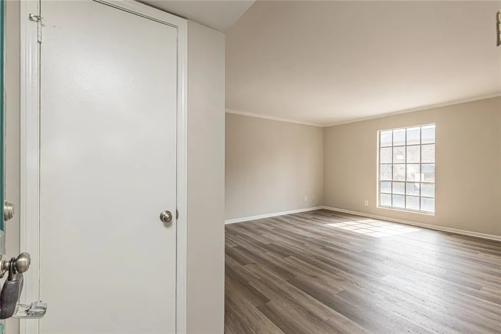 5658 Kingsport Drive Unit 6, Sandy Springs, Georgia 30342, 2 Bedrooms Bedrooms, ,1 BathroomBathrooms,Residential,Sold,5658 Kingsport Drive Unit 6,7100101 5658 Kingsport Drive Unit 6, Sandy Springs, Georgia 30342, 2 Bedrooms Bedrooms, ,1 BathroomBathrooms,Residential,Sold,5658 Kingsport Drive Unit 6,7100101