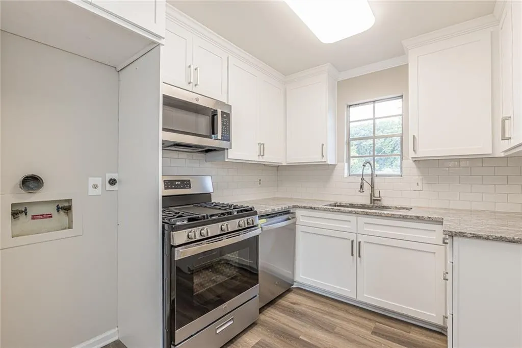 5658 Kingsport Drive Unit 6, Sandy Springs, Georgia 30342, 2 Bedrooms Bedrooms, ,1 BathroomBathrooms,Residential,Sold,5658 Kingsport Drive Unit 6,7100101 5658 Kingsport Drive Unit 6, Sandy Springs, Georgia 30342, 2 Bedrooms Bedrooms, ,1 BathroomBathrooms,Residential,Sold,5658 Kingsport Drive Unit 6,7100101