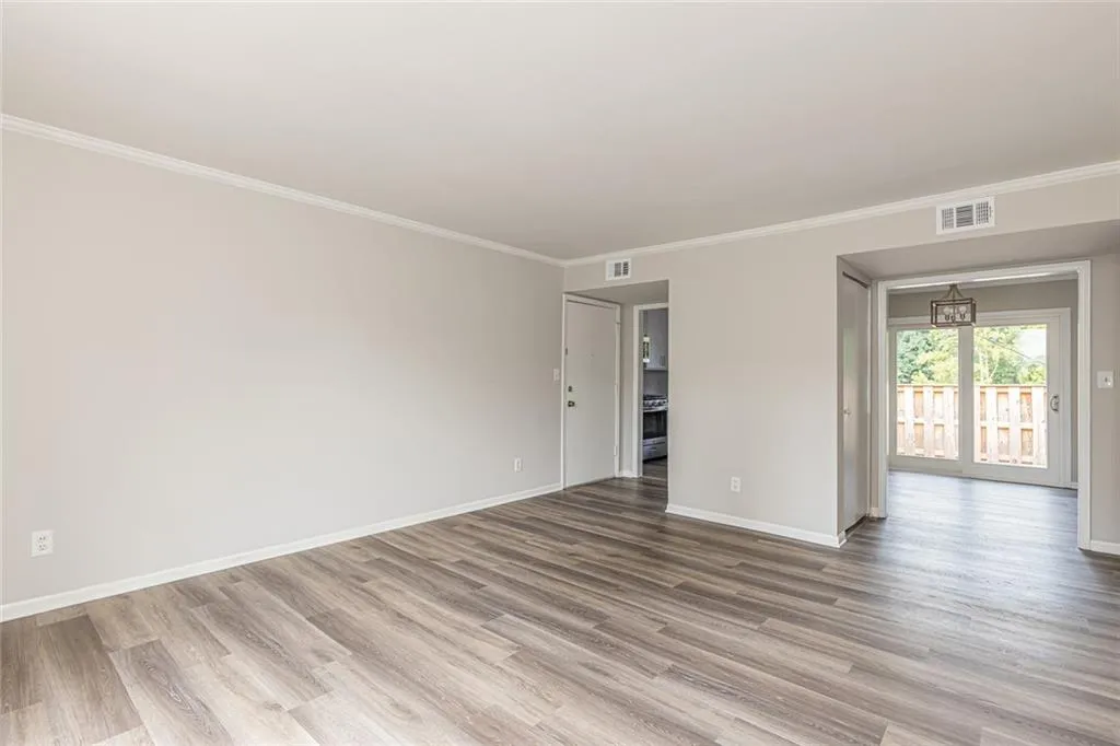 5658 Kingsport Drive Unit 6, Sandy Springs, Georgia 30342, 2 Bedrooms Bedrooms, ,1 BathroomBathrooms,Residential,Sold,5658 Kingsport Drive Unit 6,7100101 5658 Kingsport Drive Unit 6, Sandy Springs, Georgia 30342, 2 Bedrooms Bedrooms, ,1 BathroomBathrooms,Residential,Sold,5658 Kingsport Drive Unit 6,7100101