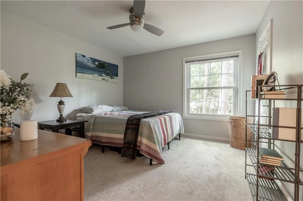 725 Dalrymple Road Unit 2e, Sandy Springs, Georgia 30328, 2 Bedrooms Bedrooms, ,2 BathroomsBathrooms,Residential,Sold,725 Dalrymple Road Unit 2e,7049381