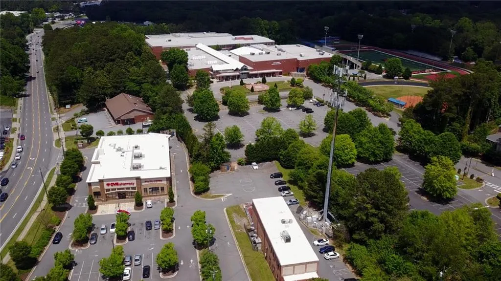 725 Dalrymple Road Unit 2e, Sandy Springs, Georgia 30328, 2 Bedrooms Bedrooms, ,2 BathroomsBathrooms,Residential,Sold,725 Dalrymple Road Unit 2e,7049381