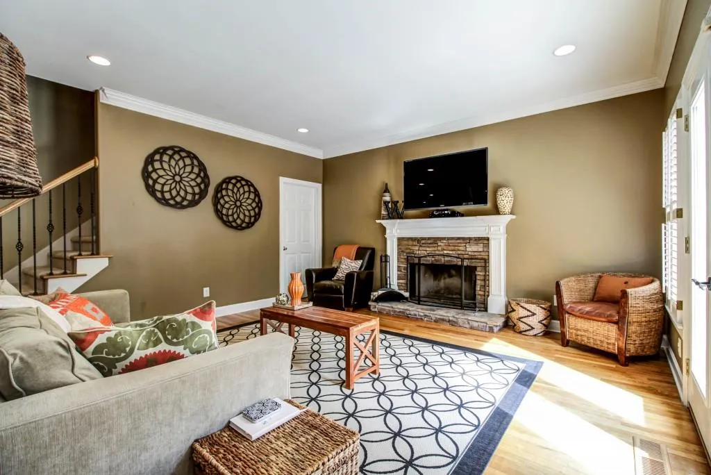 2745 Brookgrove Court Se, Atlanta, Georgia 30339, 3 Bedrooms Bedrooms, ,2 BathroomsBathrooms,Residential,Sold,2745 Brookgrove Court Se,5640657