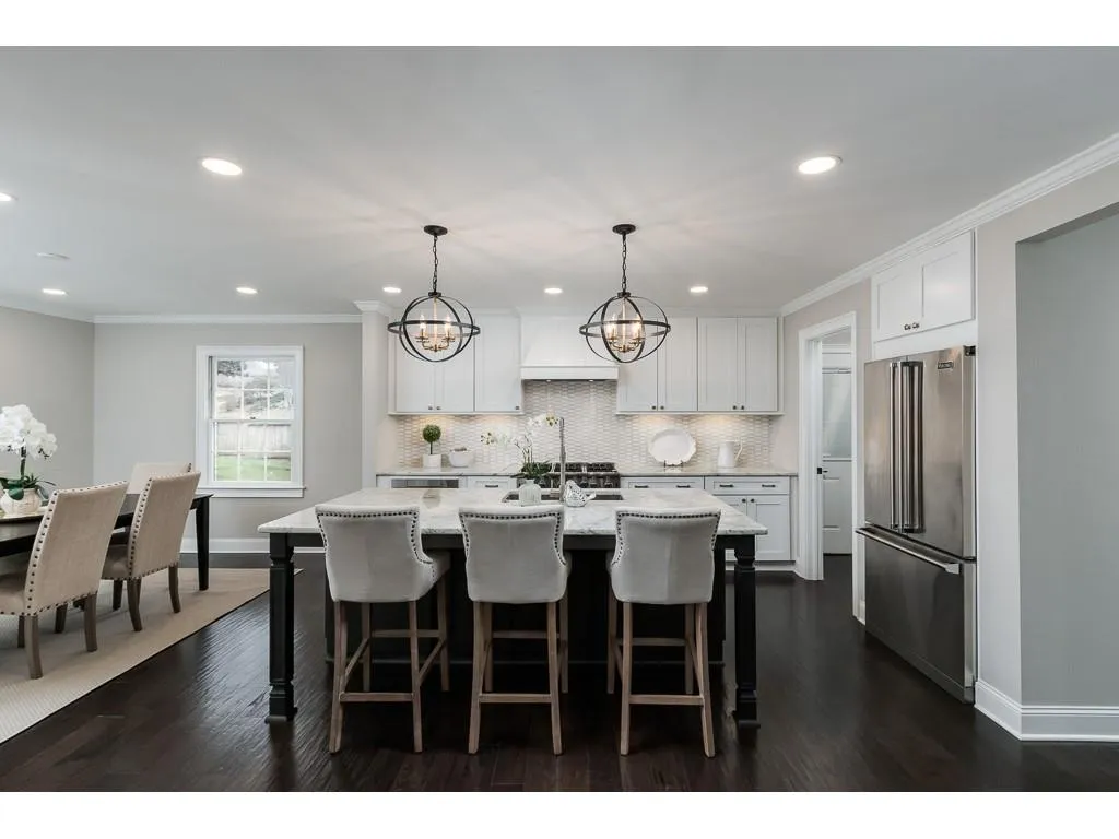 7545 Chaparral Drive, Sandy Springs, Georgia 30350, 5 Bedrooms Bedrooms, ,4 BathroomsBathrooms,Residential,Sold,7545 Chaparral Drive,6690036