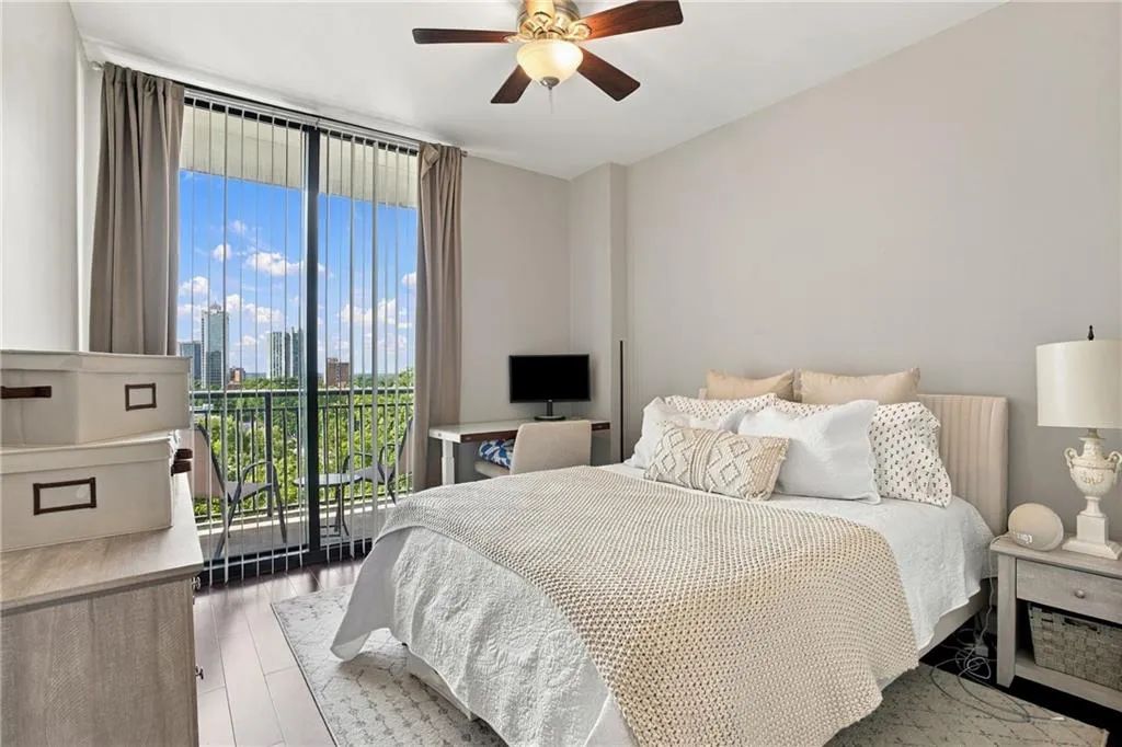 3040 Peachtree Road Nw Unit 708, Atlanta, Georgia 30305, 1 Bedroom Bedrooms, 0 ,1 BathroomBathrooms,Residential,For Sale,3040 Peachtree Road Nw Unit 708,7840169