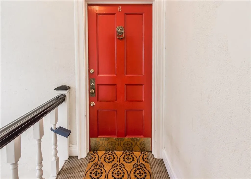 2230 Peachtree Road Nw Unit A6, Atlanta, Georgia 30309, 2 Bedrooms Bedrooms, ,1 BathroomBathrooms,Residential,Sold,2230 Peachtree Road Nw Unit A6,5942433