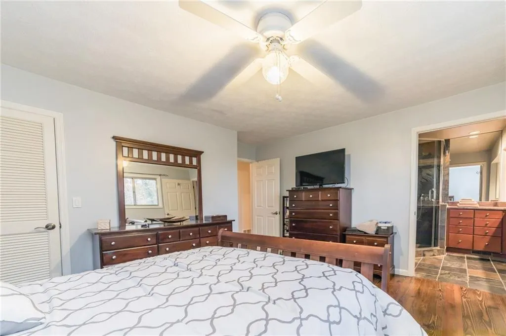 5580 Benton Woods Drive, Atlanta, Georgia 30342, 5 Bedrooms Bedrooms, ,3 BathroomsBathrooms,Residential,Sold,5580 Benton Woods Drive,6105331