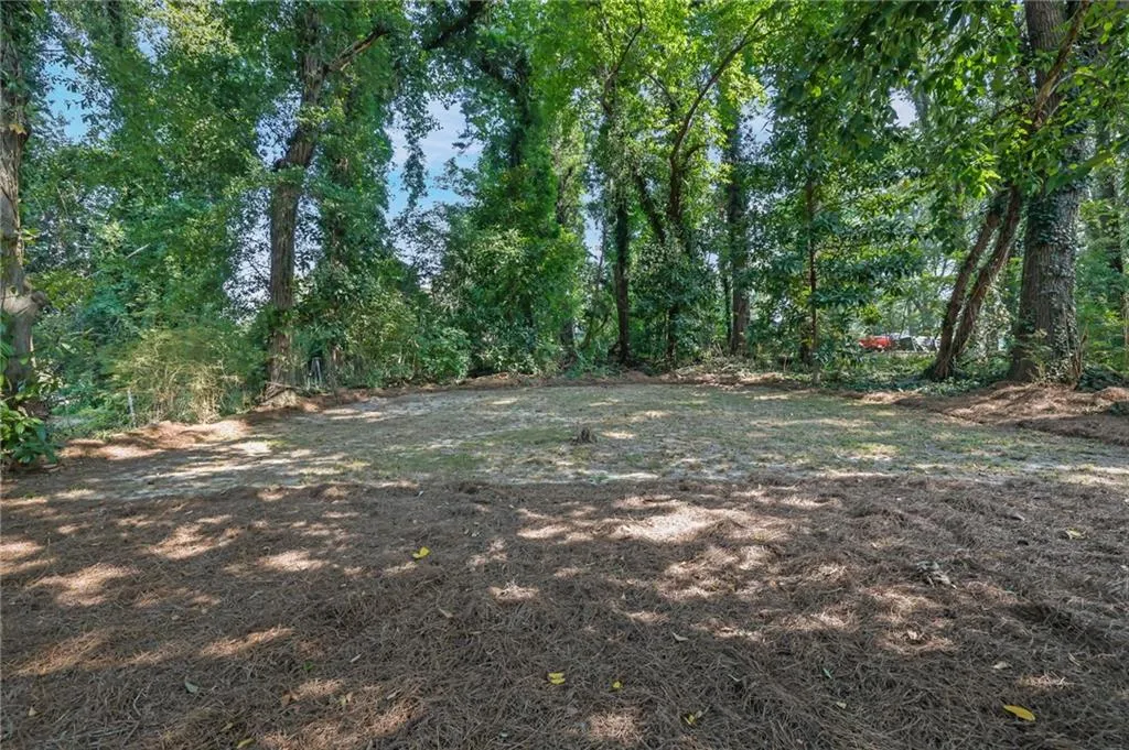2031 North Avenue Nw, Atlanta, Georgia 30318, 8 Bedrooms Bedrooms, ,4 BathroomsBathrooms,Residential,For Sale,2031 North Avenue Nw,7650466