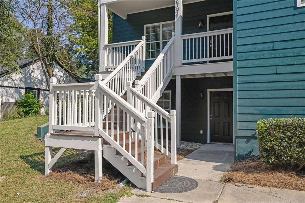 2031 North Avenue Nw, Atlanta, Georgia 30318, 8 Bedrooms Bedrooms, ,4 BathroomsBathrooms,Residential,For Sale,2031 North Avenue Nw,7650466