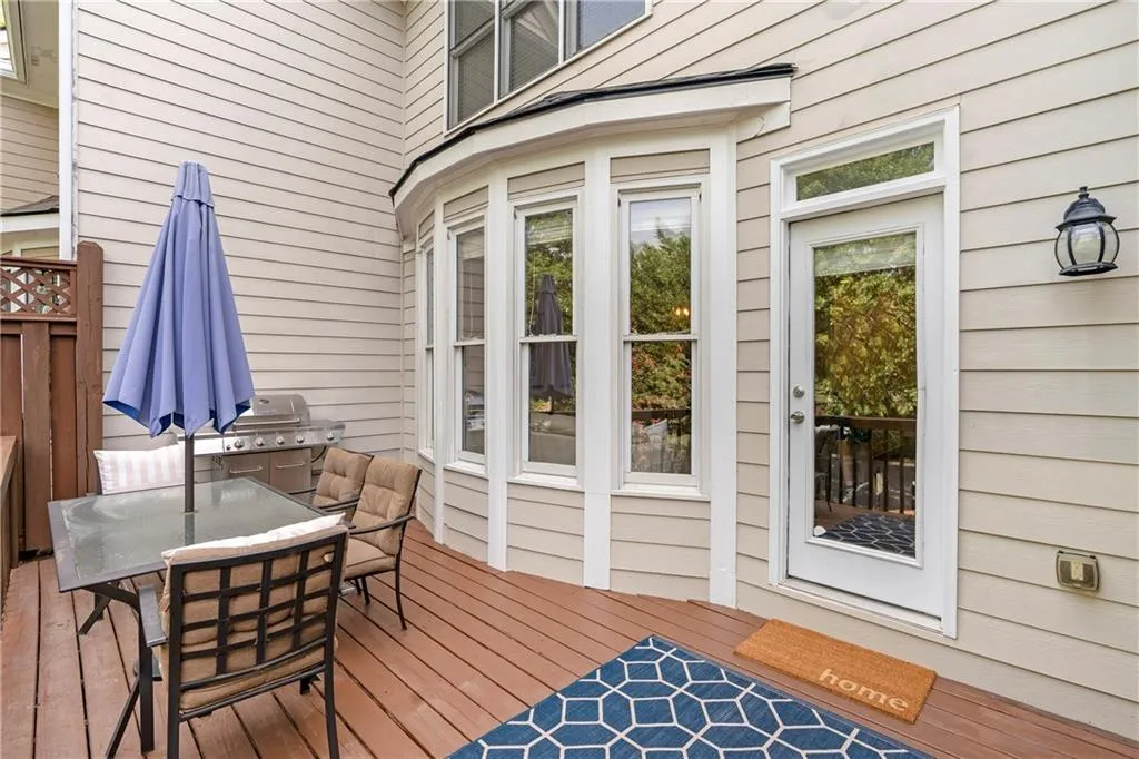 85 Chemin De Vie, Atlanta, Georgia 30342, 3 Bedrooms Bedrooms, ,3 BathroomsBathrooms,Residential,Sold,85 Chemin De Vie,7097067