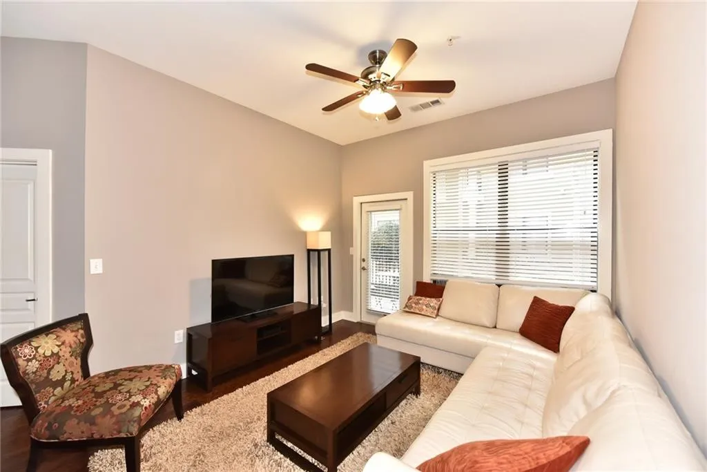 799 Hammond Drive Unit 124, Sandy Springs, Georgia 30328, 1 Bedroom Bedrooms, ,1 BathroomBathrooms,Residential,Sold,799 Hammond Drive Unit 124,5807618
