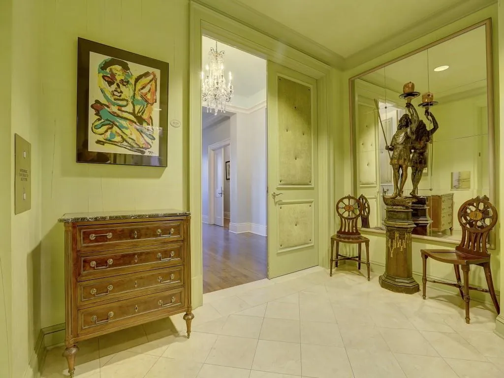 2500 Peachtree Road Nw Unit 802n, Atlanta, Georgia 30305, 3 Bedrooms Bedrooms, ,3 BathroomsBathrooms,Residential,Sold,2500 Peachtree Road Nw Unit 802n,5813169