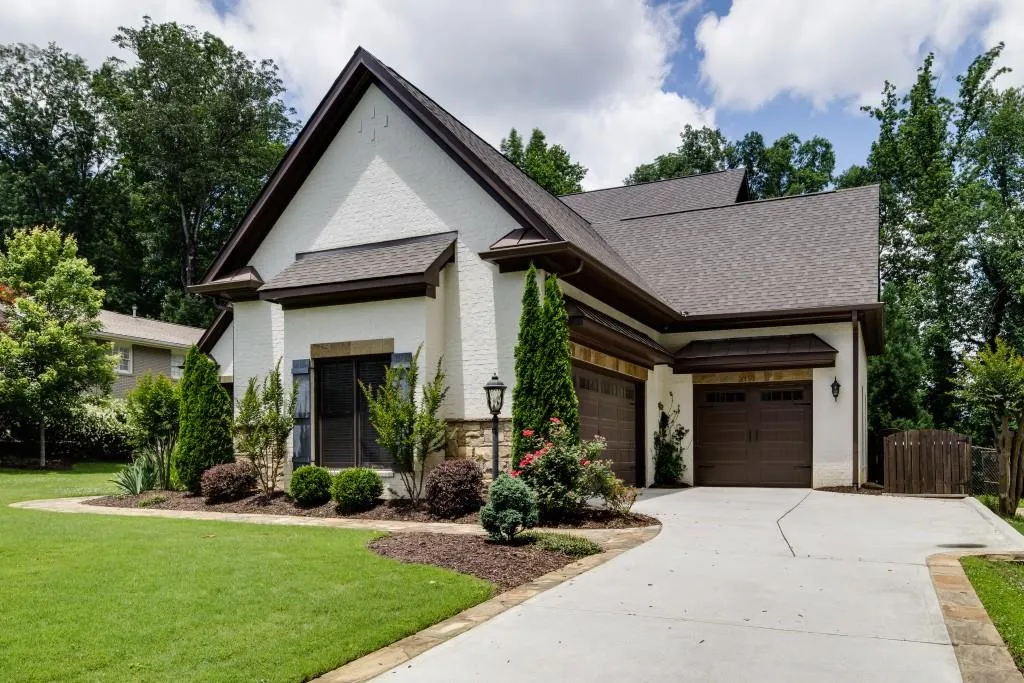 66 Laurel Drive Ne, Atlanta, Georgia 30342, 5 Bedrooms Bedrooms, ,6 BathroomsBathrooms,Residential,Sold,66 Laurel Drive Ne,5857056