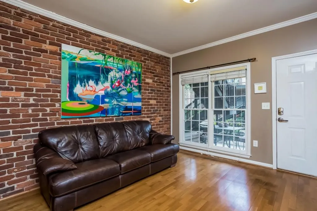 3675 Peachtree Road Ne Unit 39, Atlanta, Georgia 30319, 2 Bedrooms Bedrooms, ,2 BathroomsBathrooms,Residential,Sold,3675 Peachtree Road Ne Unit 39,5742455