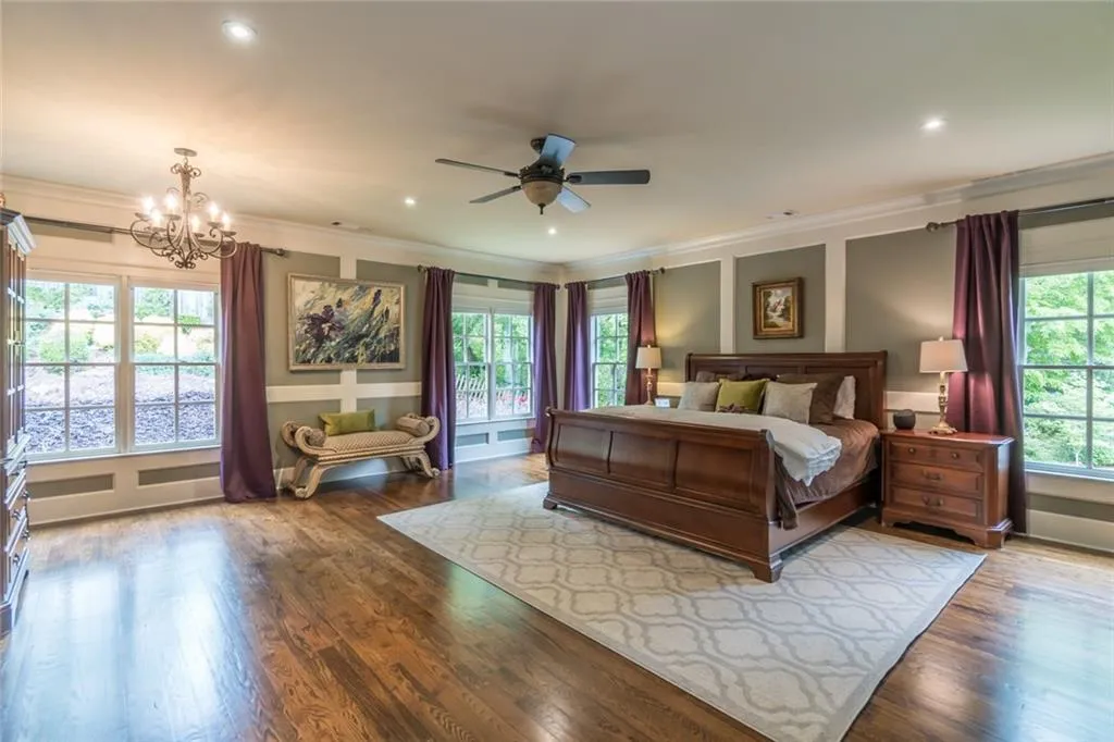 205 Worth Drive Nw, Sandy Springs, Georgia 30327, 6 Bedrooms Bedrooms, ,5 BathroomsBathrooms,Residential,Sold,205 Worth Drive Nw,6873785