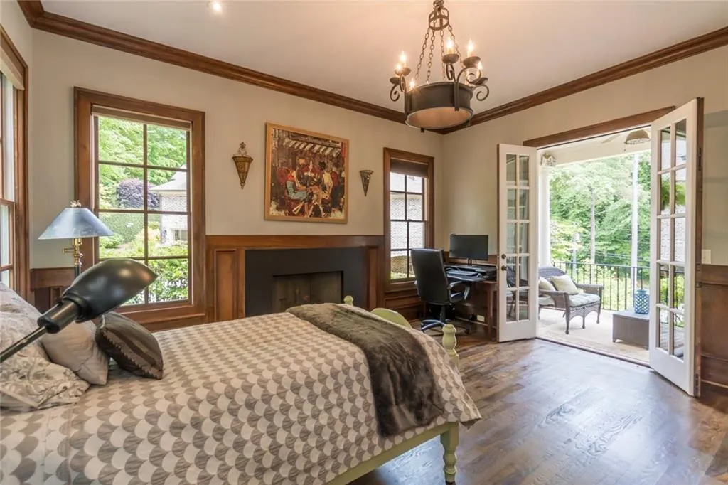 205 Worth Drive Nw, Sandy Springs, Georgia 30327, 6 Bedrooms Bedrooms, ,5 BathroomsBathrooms,Residential,Sold,205 Worth Drive Nw,6873785