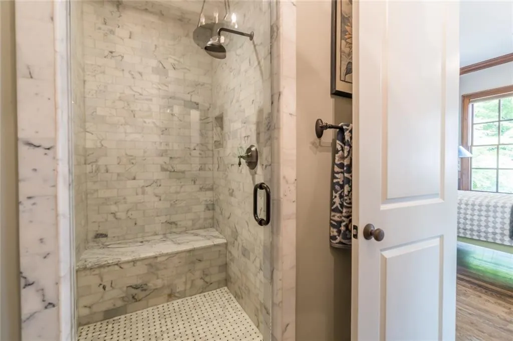 205 Worth Drive Nw, Sandy Springs, Georgia 30327, 6 Bedrooms Bedrooms, ,5 BathroomsBathrooms,Residential,Sold,205 Worth Drive Nw,6873785