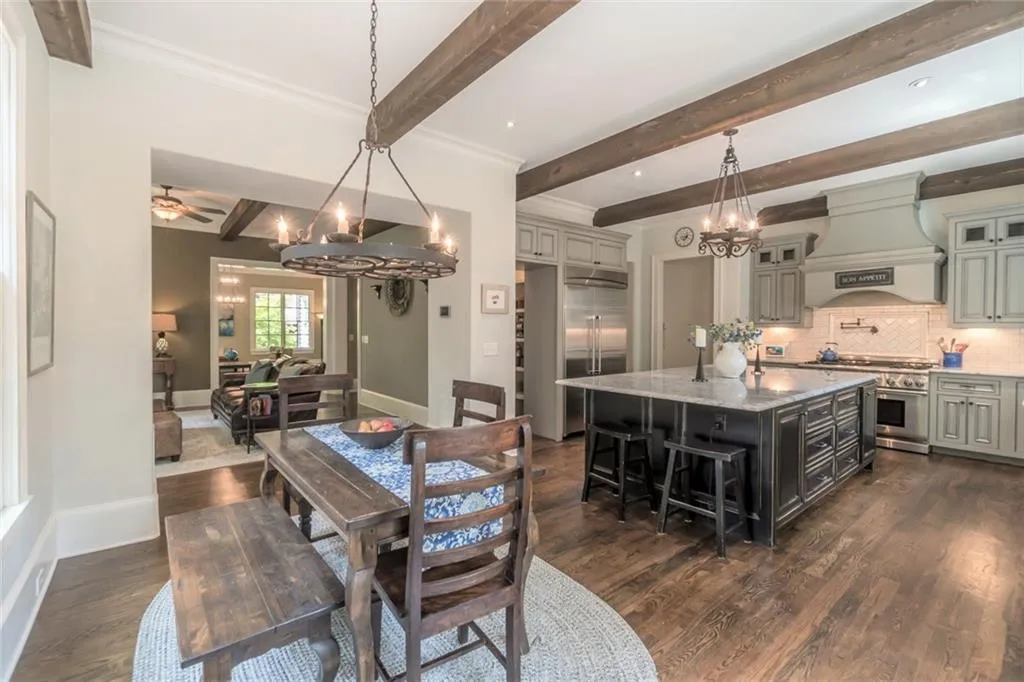 205 Worth Drive Nw, Sandy Springs, Georgia 30327, 6 Bedrooms Bedrooms, ,5 BathroomsBathrooms,Residential,Sold,205 Worth Drive Nw,6873785