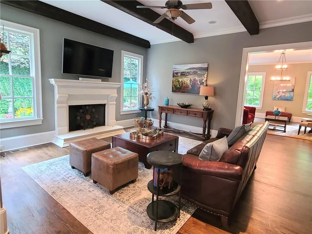 205 Worth Drive Nw, Sandy Springs, Georgia 30327, 6 Bedrooms Bedrooms, ,5 BathroomsBathrooms,Residential,Sold,205 Worth Drive Nw,6873785