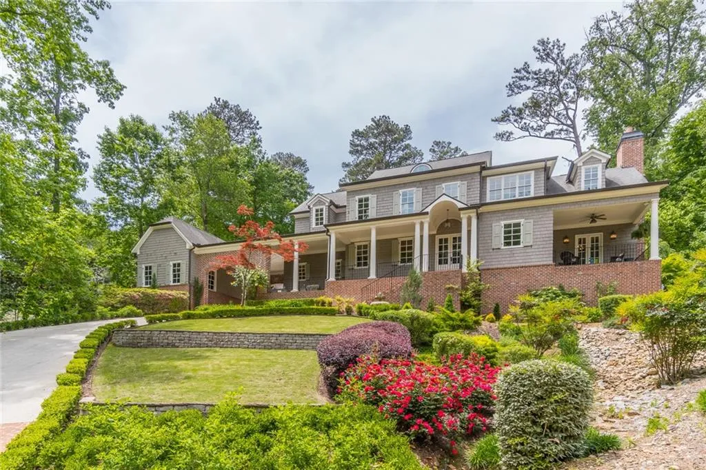 205 Worth Drive Nw, Sandy Springs, Georgia 30327, 6 Bedrooms Bedrooms, ,5 BathroomsBathrooms,Residential,Sold,205 Worth Drive Nw,6873785
