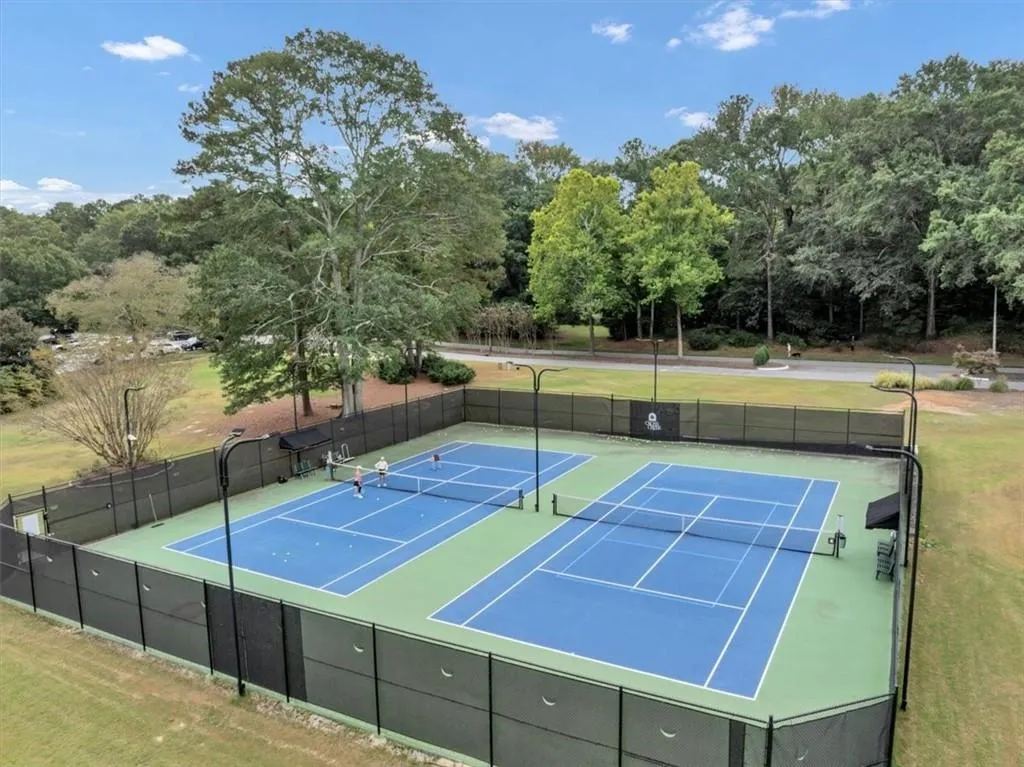 27 Chaumont Square Nw, Atlanta, Georgia 30327, 1 Bedroom Bedrooms, ,1 BathroomBathrooms,Residential,For Sale,27 Chaumont Square Nw,7668220