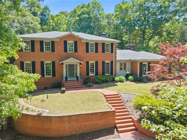 1812 Valley Road Ne, Gainesville, Georgia 30501