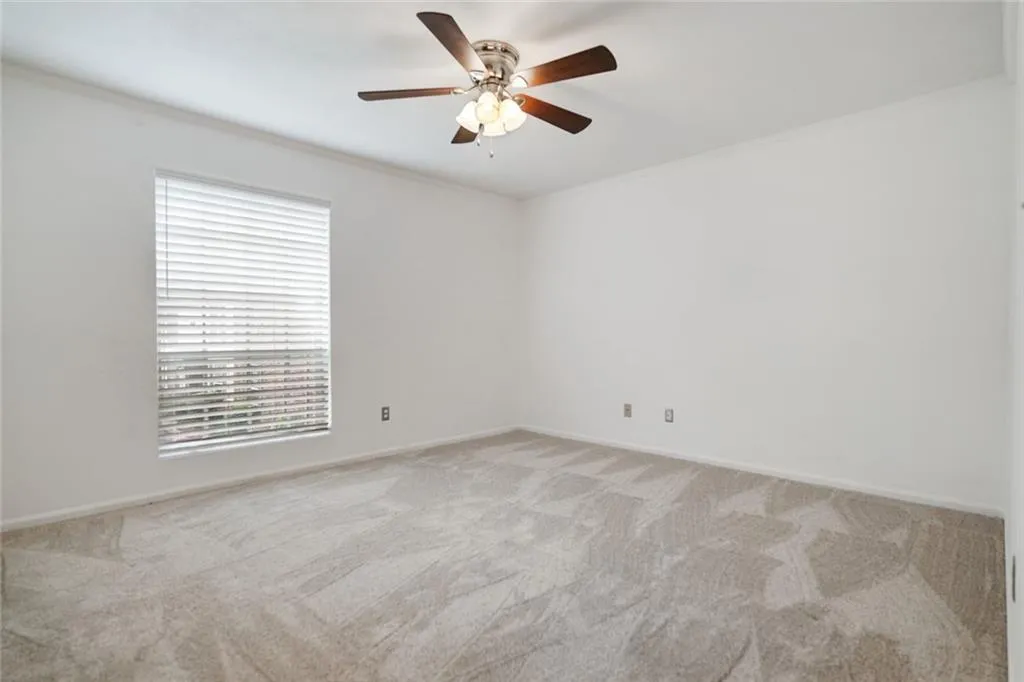 5525 Kingsport Drive, Sandy Springs, Georgia 30342, 2 Bedrooms Bedrooms, ,1 BathroomBathrooms,Residential,Sold,5525 Kingsport Drive,6894256