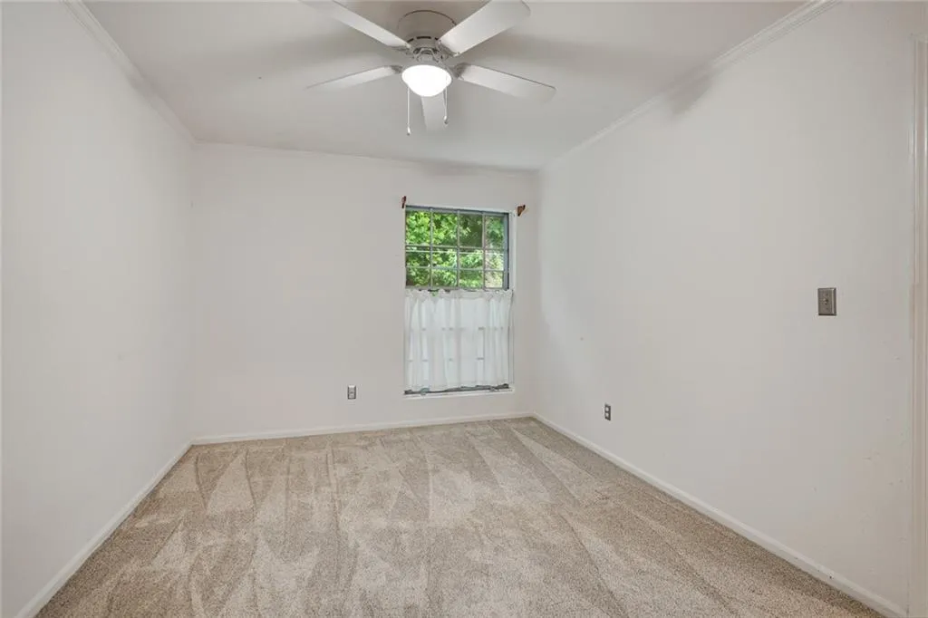 5525 Kingsport Drive, Sandy Springs, Georgia 30342, 2 Bedrooms Bedrooms, ,1 BathroomBathrooms,Residential,Sold,5525 Kingsport Drive,6894256