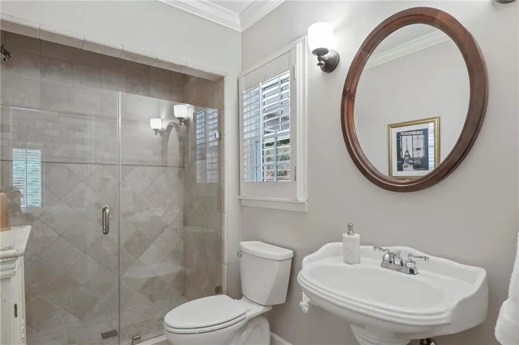 295 River Valley Road, Sandy Springs, Georgia 30328, 4 Bedrooms Bedrooms, ,4 BathroomsBathrooms,Residential,Sold,295 River Valley Road,6878040