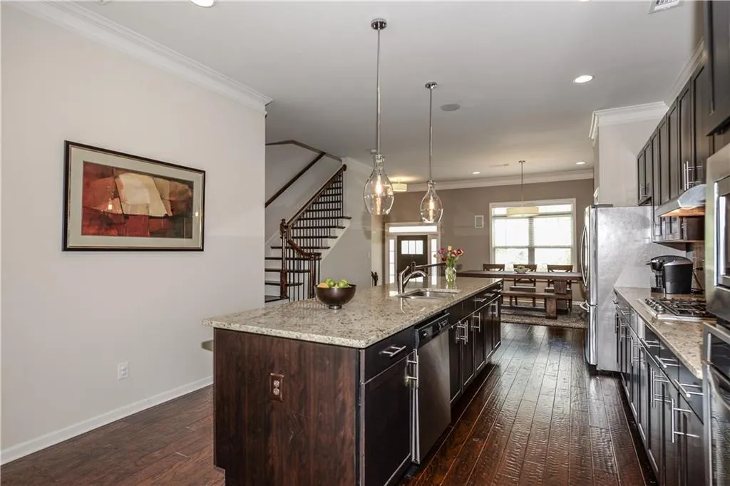 745 Fountainhead Lane Ne Unit 10, Atlanta, Georgia 30324, 3 Bedrooms Bedrooms, ,3 BathroomsBathrooms,Residential,Sold,745 Fountainhead Lane Ne Unit 10,5731053