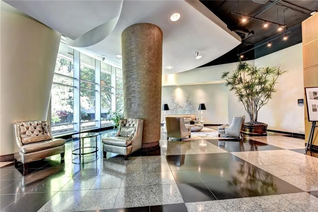 View of common area