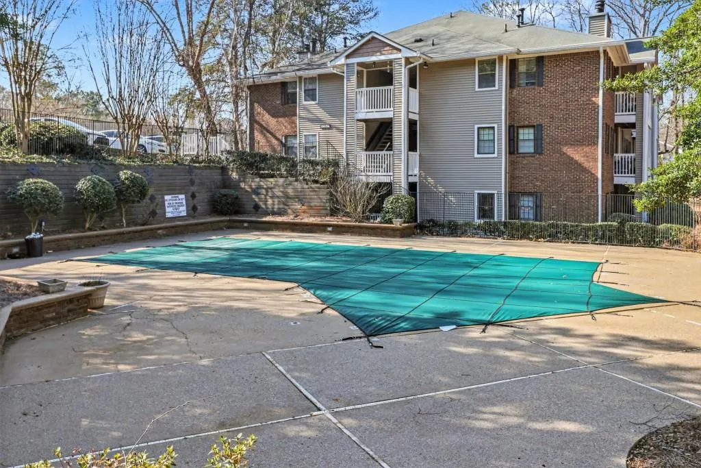 Enjoy Access To The Community Pool!