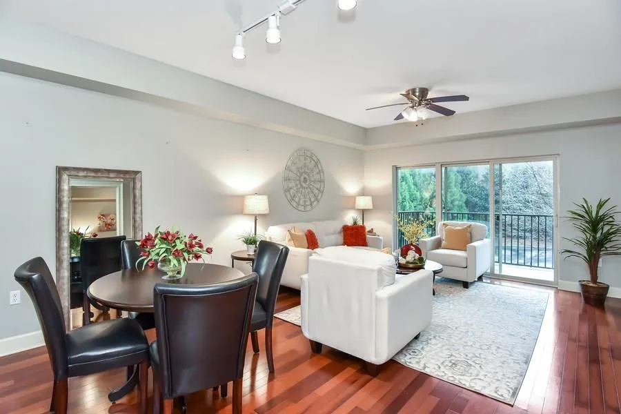 200 River Vista Drive Drive Unit 239, Atlanta, Georgia 30339, 1 Bedroom Bedrooms, ,1 BathroomBathrooms,Residential,Sold,200 River Vista Drive Drive Unit 239,6115200