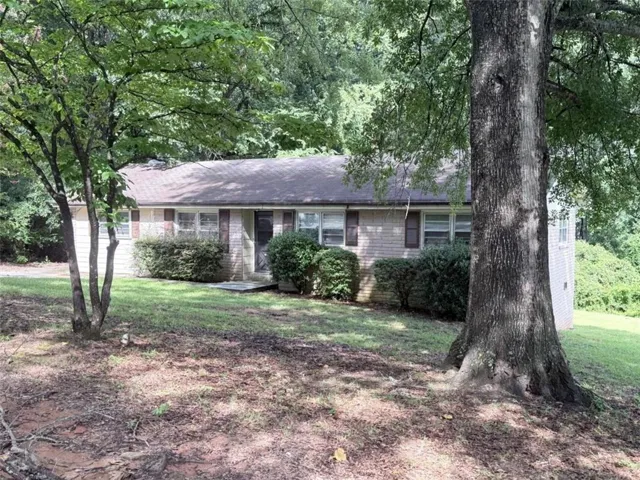2195 Rockdale Drive, Conyers, Georgia 30012