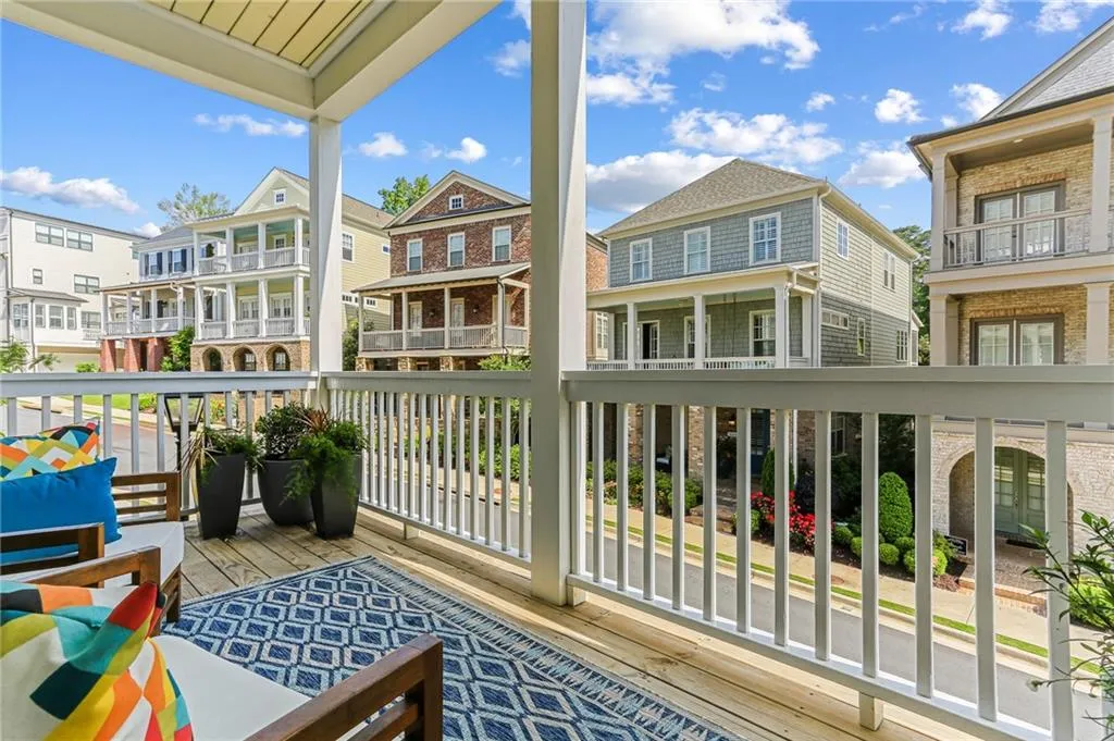 2002 Wheaton Way, Atlanta, Georgia 30328, 4 Bedrooms Bedrooms, ,3 BathroomsBathrooms,Residential,Sold,2002 Wheaton Way,6881350