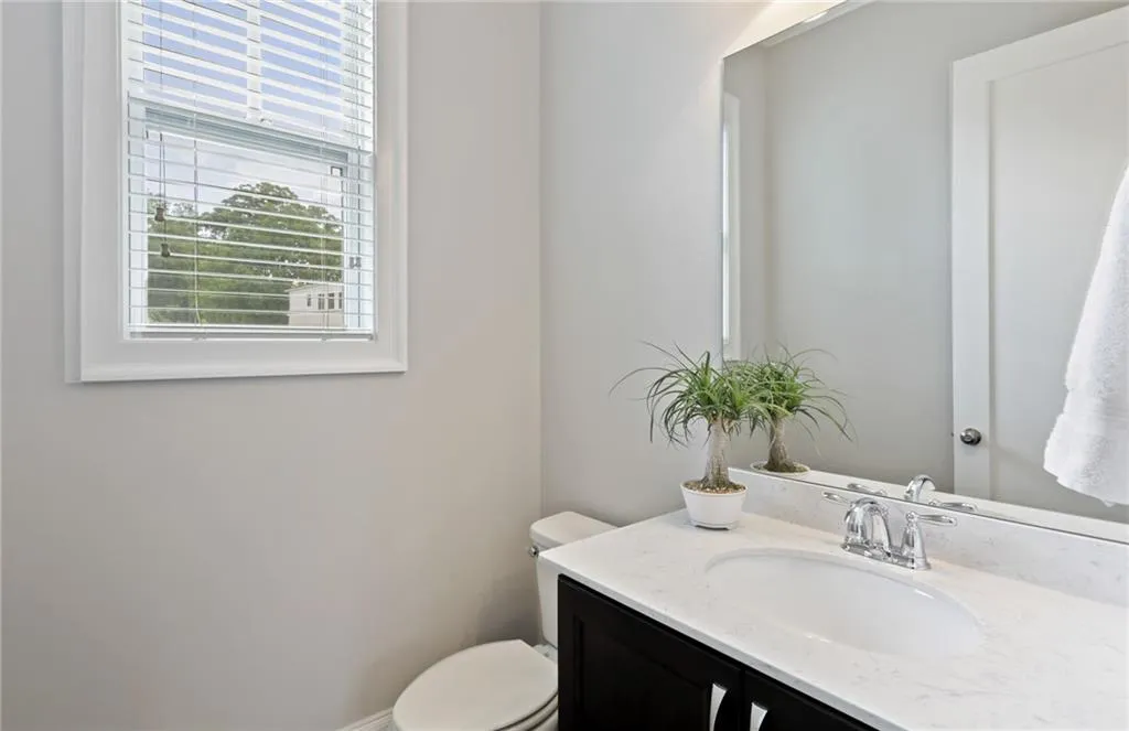 2002 Wheaton Way, Atlanta, Georgia 30328, 4 Bedrooms Bedrooms, ,3 BathroomsBathrooms,Residential,Sold,2002 Wheaton Way,6881350