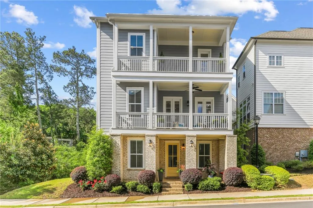 2002 Wheaton Way, Atlanta, Georgia 30328, 4 Bedrooms Bedrooms, ,3 BathroomsBathrooms,Residential,Sold,2002 Wheaton Way,6881350