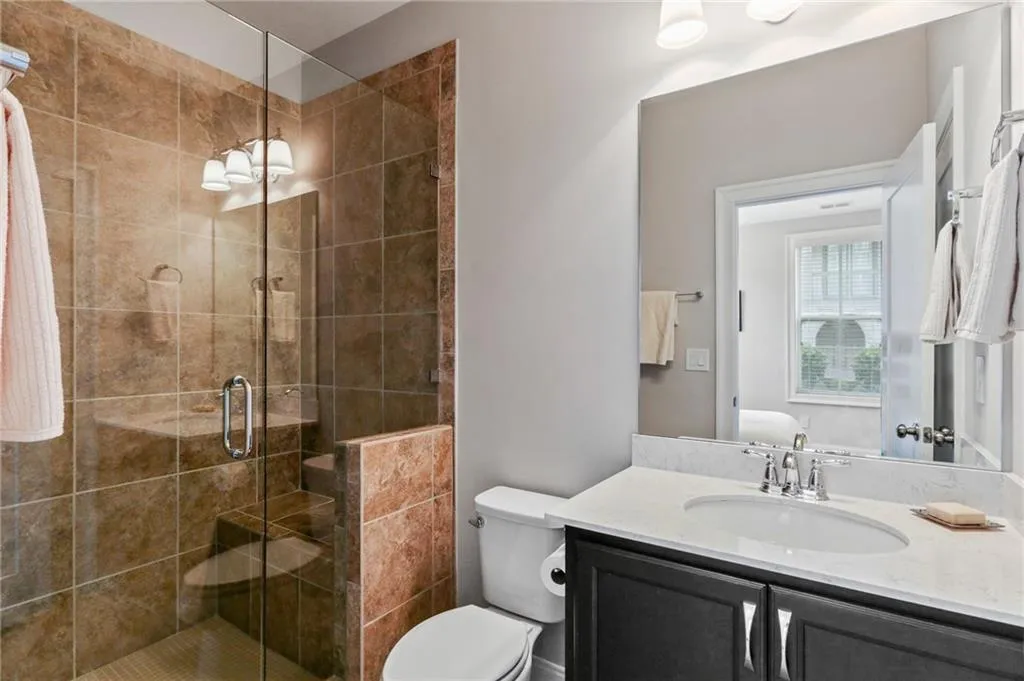 2002 Wheaton Way, Atlanta, Georgia 30328, 4 Bedrooms Bedrooms, ,3 BathroomsBathrooms,Residential,Sold,2002 Wheaton Way,6881350