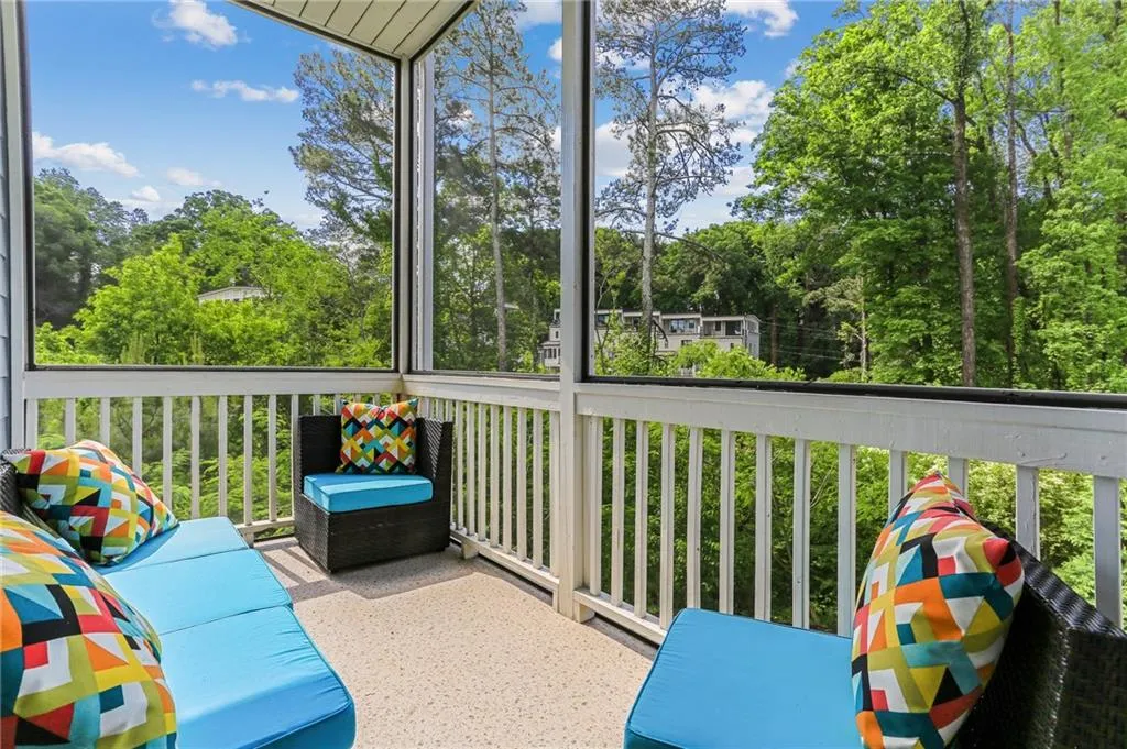 2002 Wheaton Way, Atlanta, Georgia 30328, 4 Bedrooms Bedrooms, ,3 BathroomsBathrooms,Residential,Sold,2002 Wheaton Way,6881350