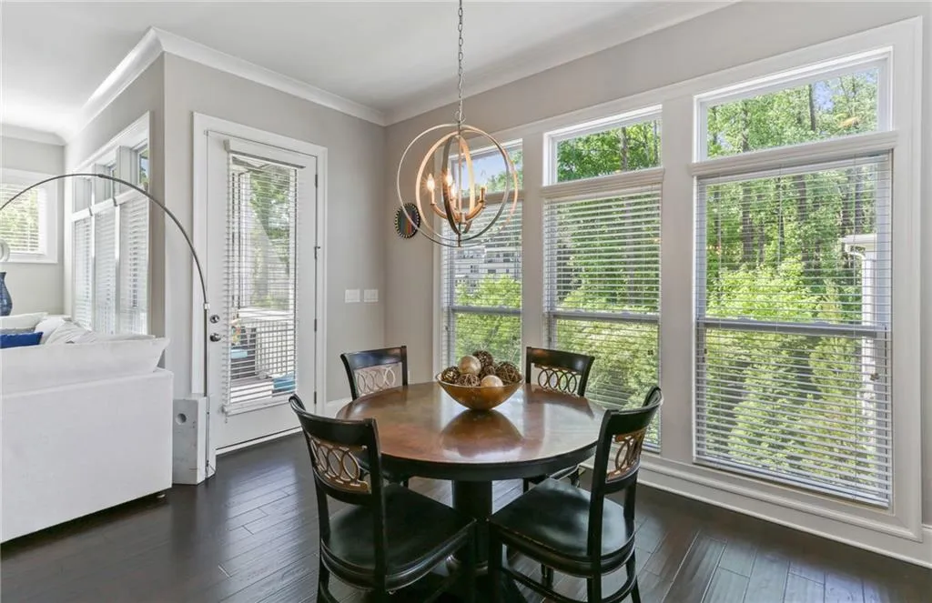 2002 Wheaton Way, Atlanta, Georgia 30328, 4 Bedrooms Bedrooms, ,3 BathroomsBathrooms,Residential,Sold,2002 Wheaton Way,6881350