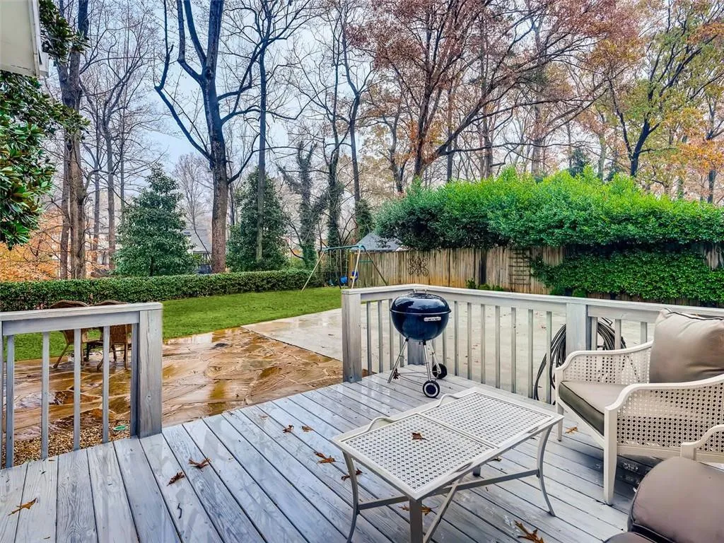 510 Forest Hills Drive, Sandy Springs, Georgia 30342, 3 Bedrooms Bedrooms, ,2 BathroomsBathrooms,Residential,Sold,510 Forest Hills Drive,6813418