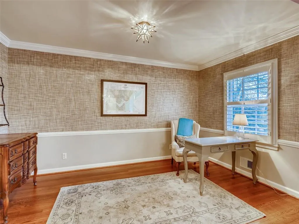 510 Forest Hills Drive, Sandy Springs, Georgia 30342, 3 Bedrooms Bedrooms, ,2 BathroomsBathrooms,Residential,Sold,510 Forest Hills Drive,6813418