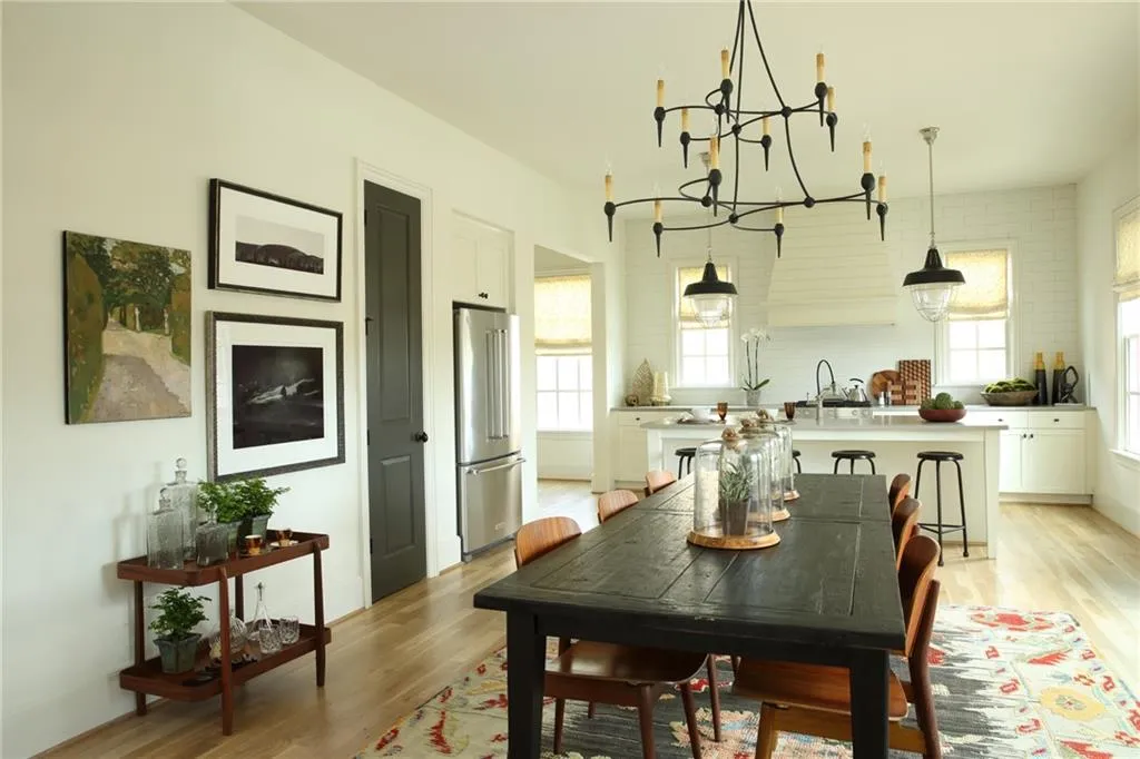 580 Bismark Road Unit 98, Atlanta, Georgia 30324, 3 Bedrooms Bedrooms, ,2 BathroomsBathrooms,Residential,Sold,580 Bismark Road Unit 98,5742272